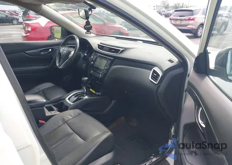 2015 Nissan Rogue Sl z USA, uszkodzony, nr VIN 5N1AT2MT7FC767360